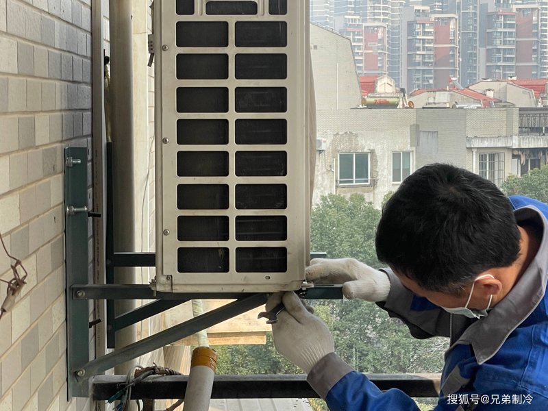 空调安装几层以上开始收取高空费用?这个问题让不少住在高层的居民头疼不已。今天,我们一起来探讨一下这个实际问题。